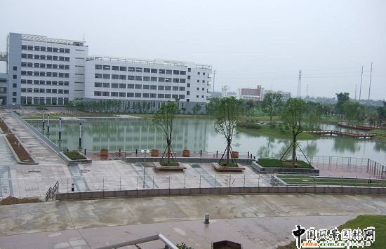 安徽財經貿大學新校區(qū)景觀工程
