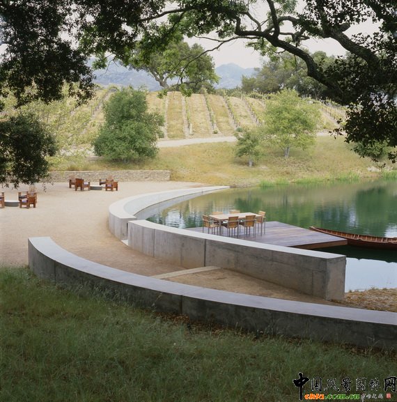 2009ASLA住宅設計獎：加州葡萄園里的橡樹池塘(組圖)