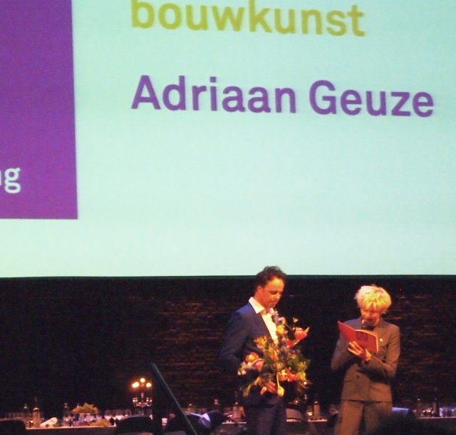 west8  建筑設計 高伊策