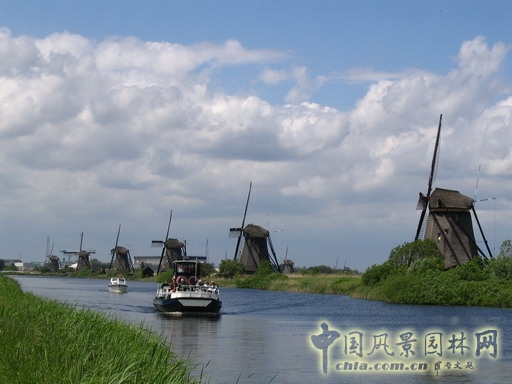 荷蘭風(fēng)車(chē)群 中國(guó)風(fēng)景園林網(wǎng)