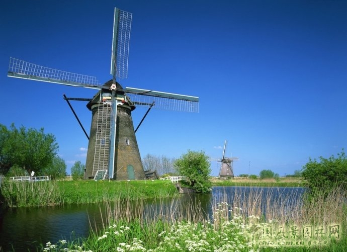 荷蘭風(fēng)車(chē)群 中國(guó)風(fēng)景園林網(wǎng)
