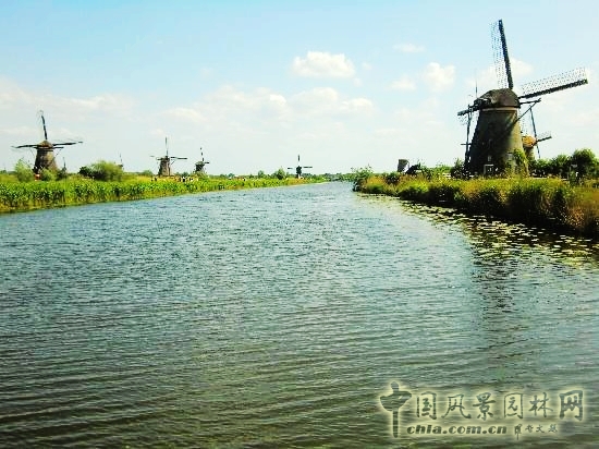 荷蘭風車群 中國風景園林網(wǎng)