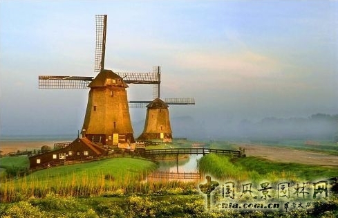 荷蘭風車群 中國風景園林網(wǎng)