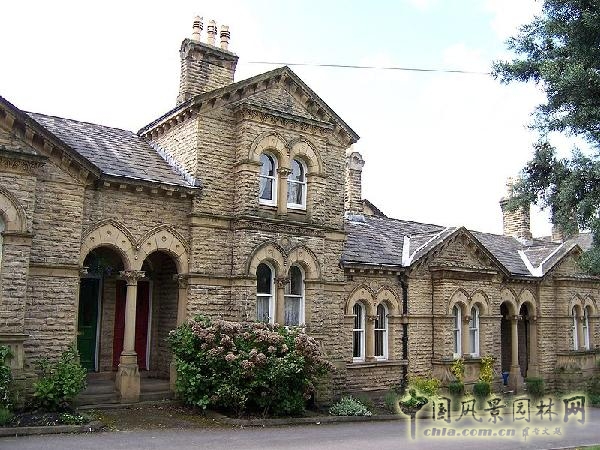 索爾泰爾工業區