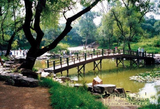 劉秀晨 綠色的云 公園設(shè)計(jì) 世俗化 誤區(qū) 中國風(fēng)景園林網(wǎng)