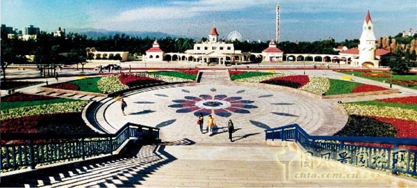 綠色的云 石景山 綠色廣場(chǎng) 規(guī)劃建設(shè) 中國(guó)風(fēng)景園林網(wǎng)