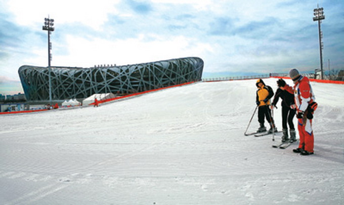 哈爾濱國(guó)際冰雪節(jié) 峨眉山冰雪溫泉節(jié)