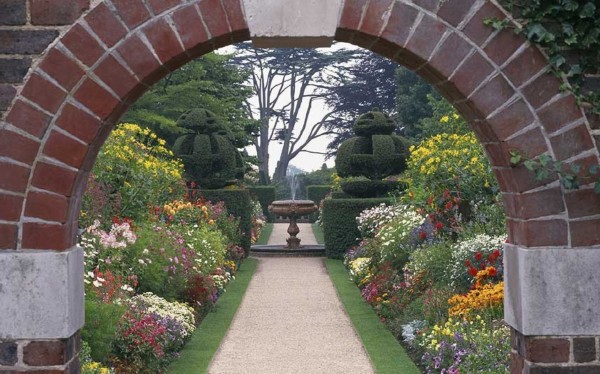 英國花園尼曼斯花園(英國西薩塞克斯郡)