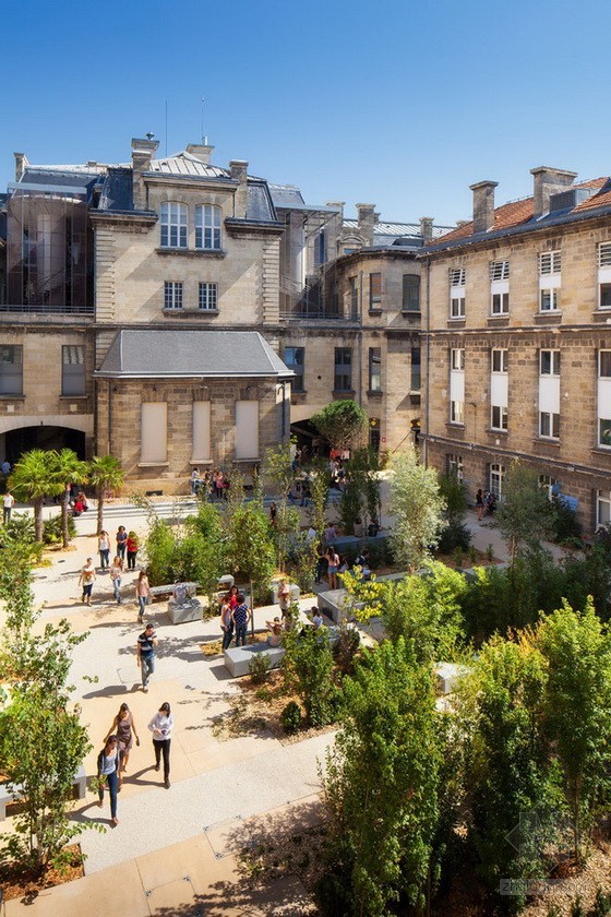 法國波爾多大學