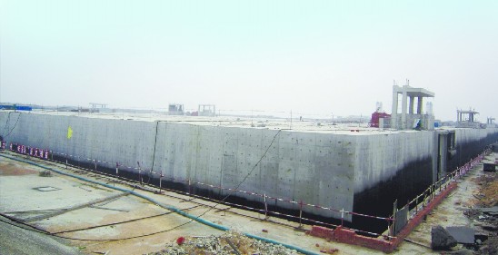 污水廠箱體全景，回填后將全部被埋入地下