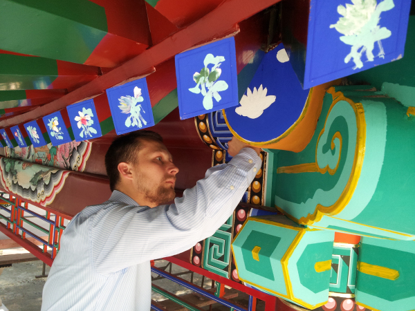 中國(guó)園靚飾波蘭皇家瓦津基公園