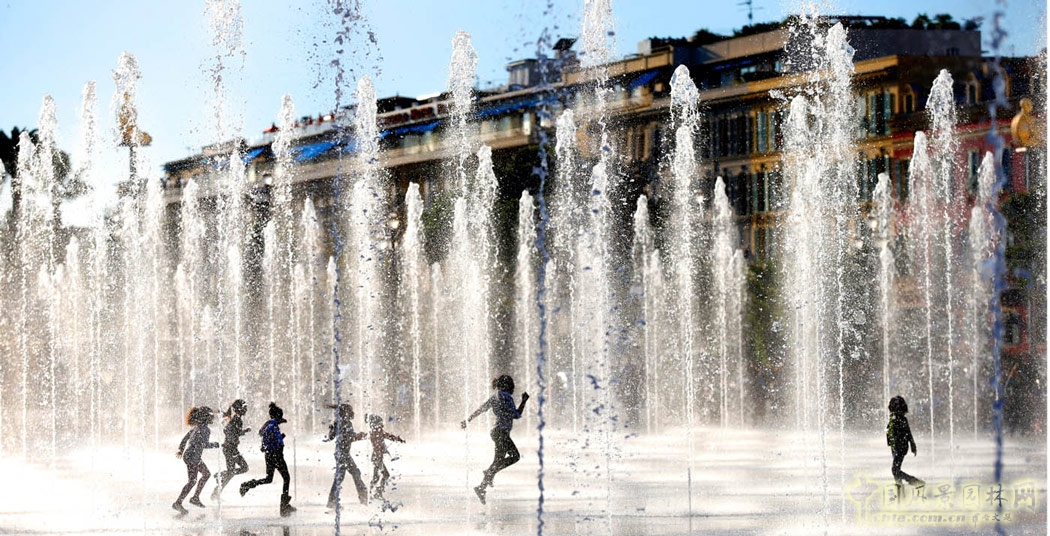 法國尼斯帕隆河濱水公園景觀設(shè)計
