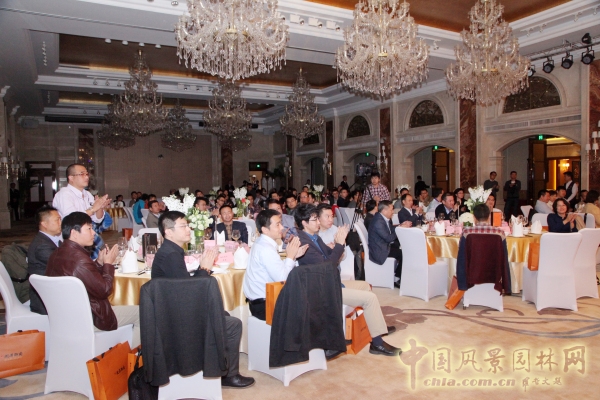 論壇現(xiàn)場:觀眾反應(yīng)熱烈