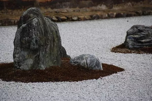 枯山水(中)