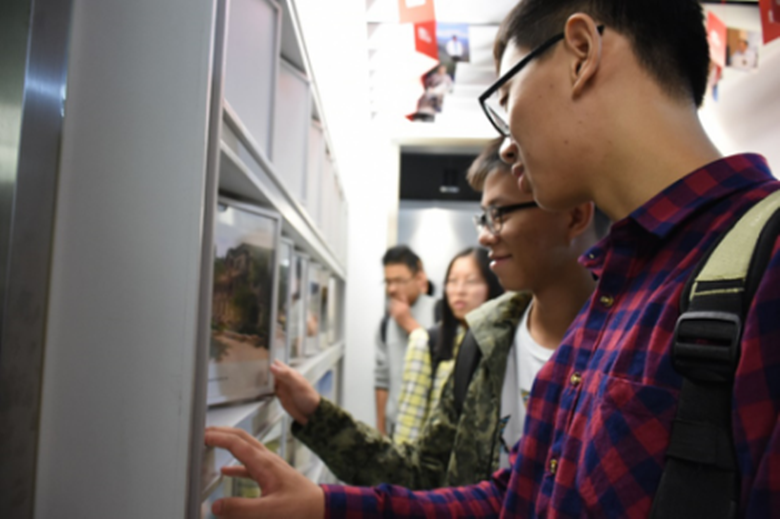 上海交通大學(xué)組織2016級(jí)新生赴上海景觀企業(yè)參觀交流