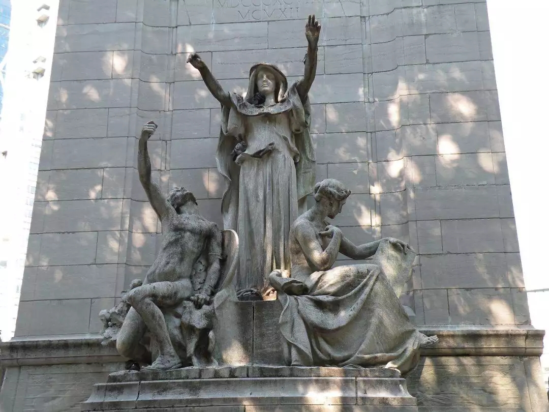 瞻園的驕傲與放縱——新瞻園的放縱