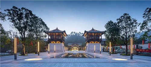 禪緣此地，不向遠(yuǎn)方——新興禪域小鎮(zhèn)