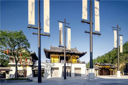 禪緣此地，不向遠(yuǎn)方——新興禪域小鎮(zhèn)