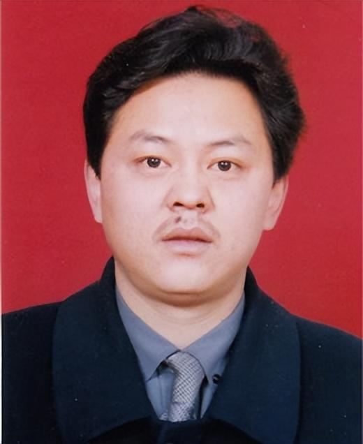 大熊貓國(guó)家公園四川省管理局專(zhuān)職副局長(zhǎng)被查