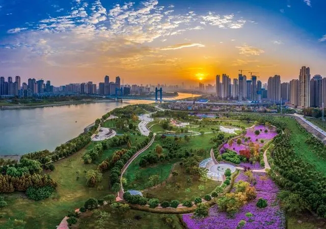 武漢將建設各類公園100座 串珠成鏈織鏈成網