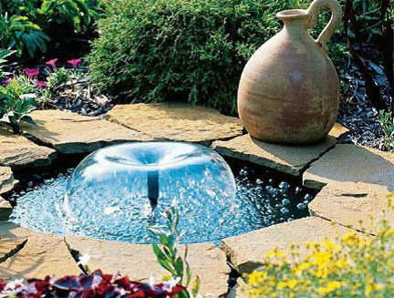 鐘玲式噴泉 感受清爽寧靜