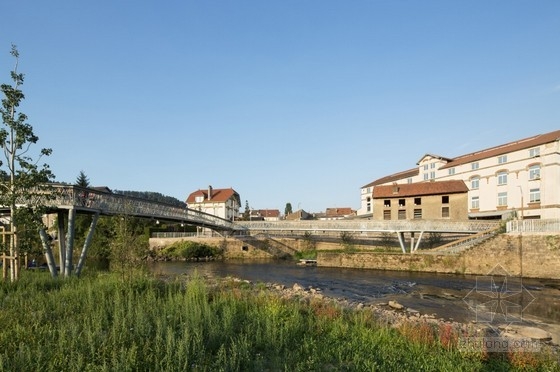 ARPAE設計的法國默爾特河畔的朗萊塔珀發展項目