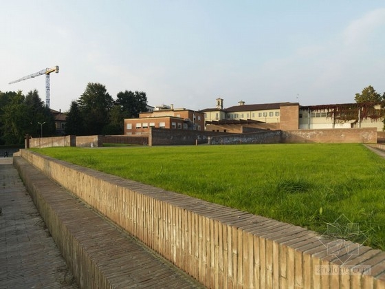 Archea設計的意大利Merate廣場