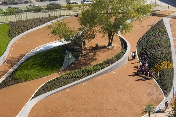 西班牙格蘭納達的ERAS DE CRISTO公共空間場地規(guī)劃