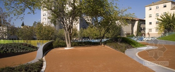 西班牙格蘭納達的ERAS DE CRISTO公共空間場地規(guī)劃