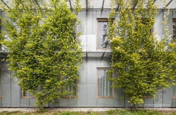 Data AE等設計的西班牙Sant Cugat學生公寓