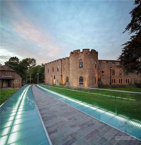 美國(guó)麻省陶頓市城堡綠橋