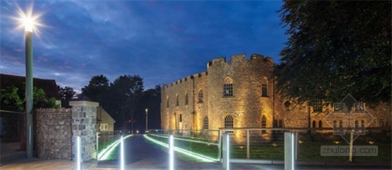 美國麻省陶頓市城堡綠橋