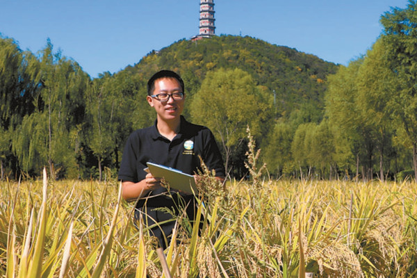 北京林大博士生朱強(qiáng)：探溯三山五園再現(xiàn)昔日盛景