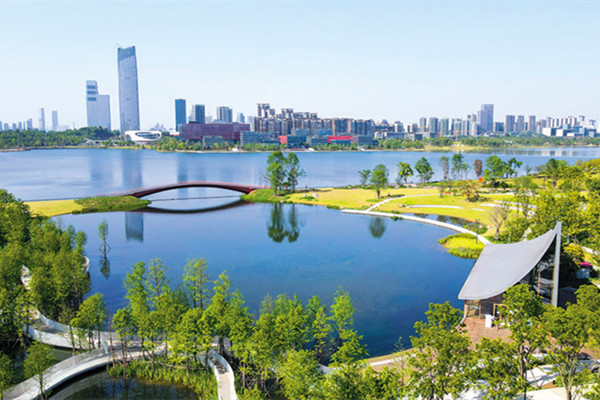 雪山下的公園城市：成都新時代生態文明建設之路